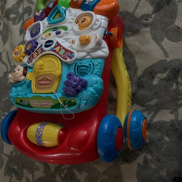 VTech Stroll and Discover Activity Walke - Picture 4 of 4